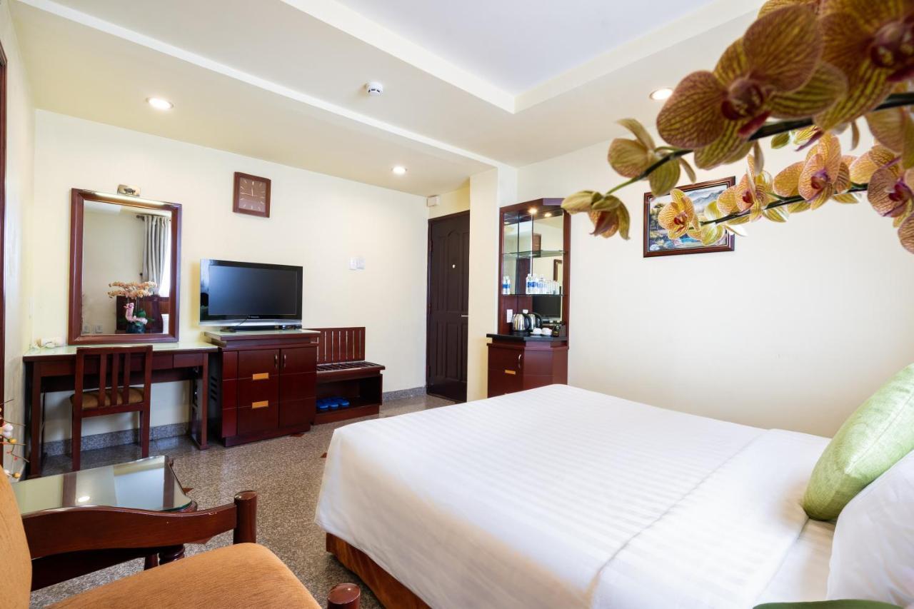 Lucasta Saigon Hotel مدينة هوشي منه المظهر الخارجي الصورة