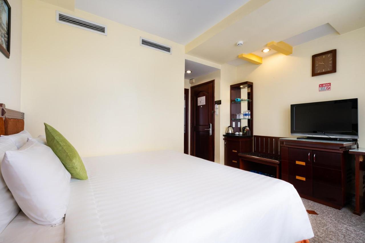 Lucasta Saigon Hotel مدينة هوشي منه المظهر الخارجي الصورة