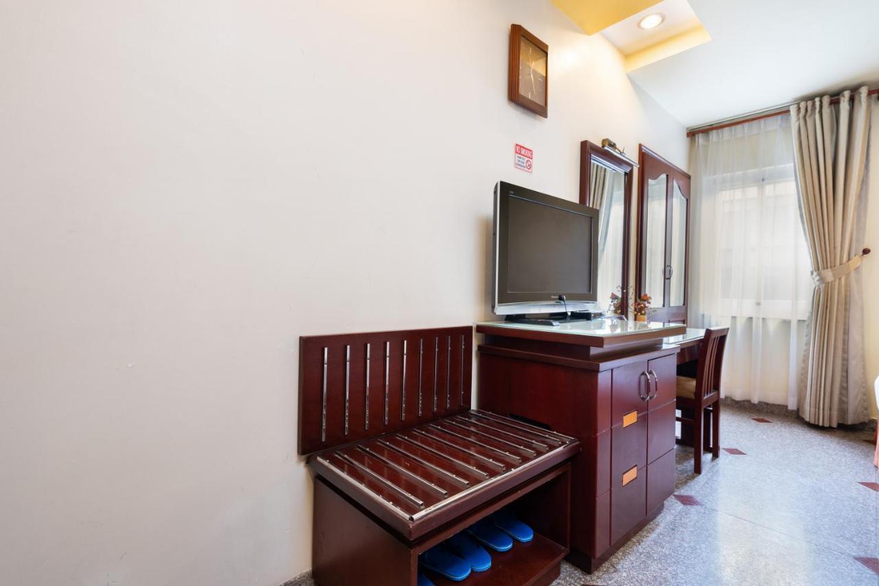 Lucasta Saigon Hotel مدينة هوشي منه المظهر الخارجي الصورة