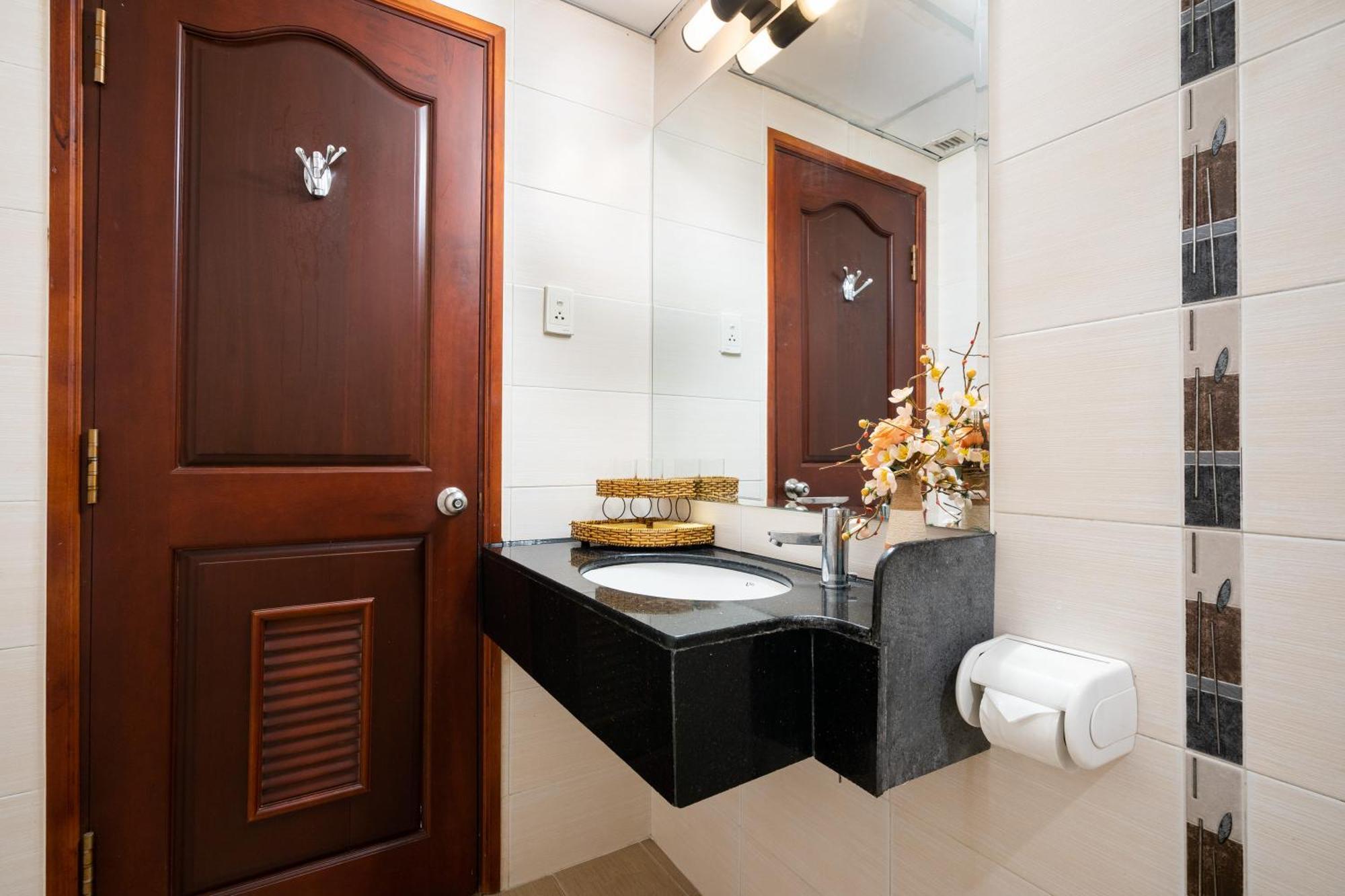 Lucasta Saigon Hotel مدينة هوشي منه المظهر الخارجي الصورة